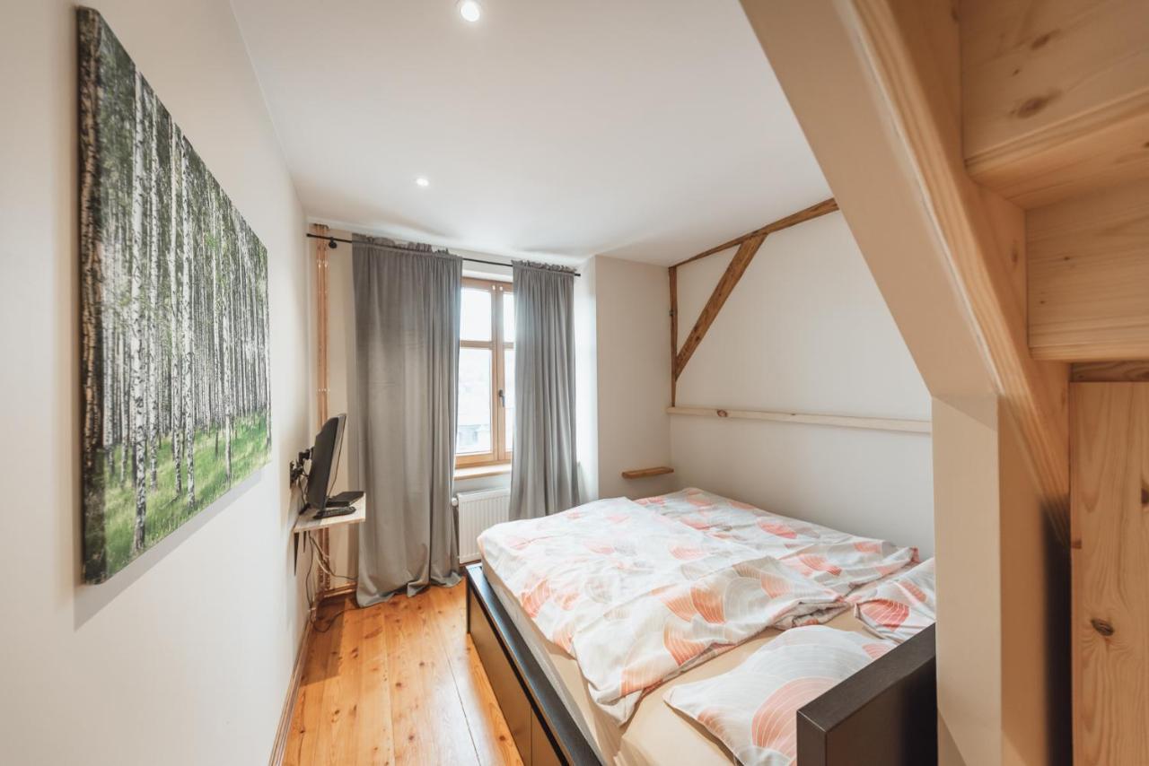 Duzy Apartament Duszniki-Zdroj Душники-Здруй Екстер'єр фото